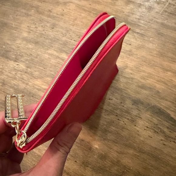 Dior Red Women's Clutch Gold - Picture 4 of 9